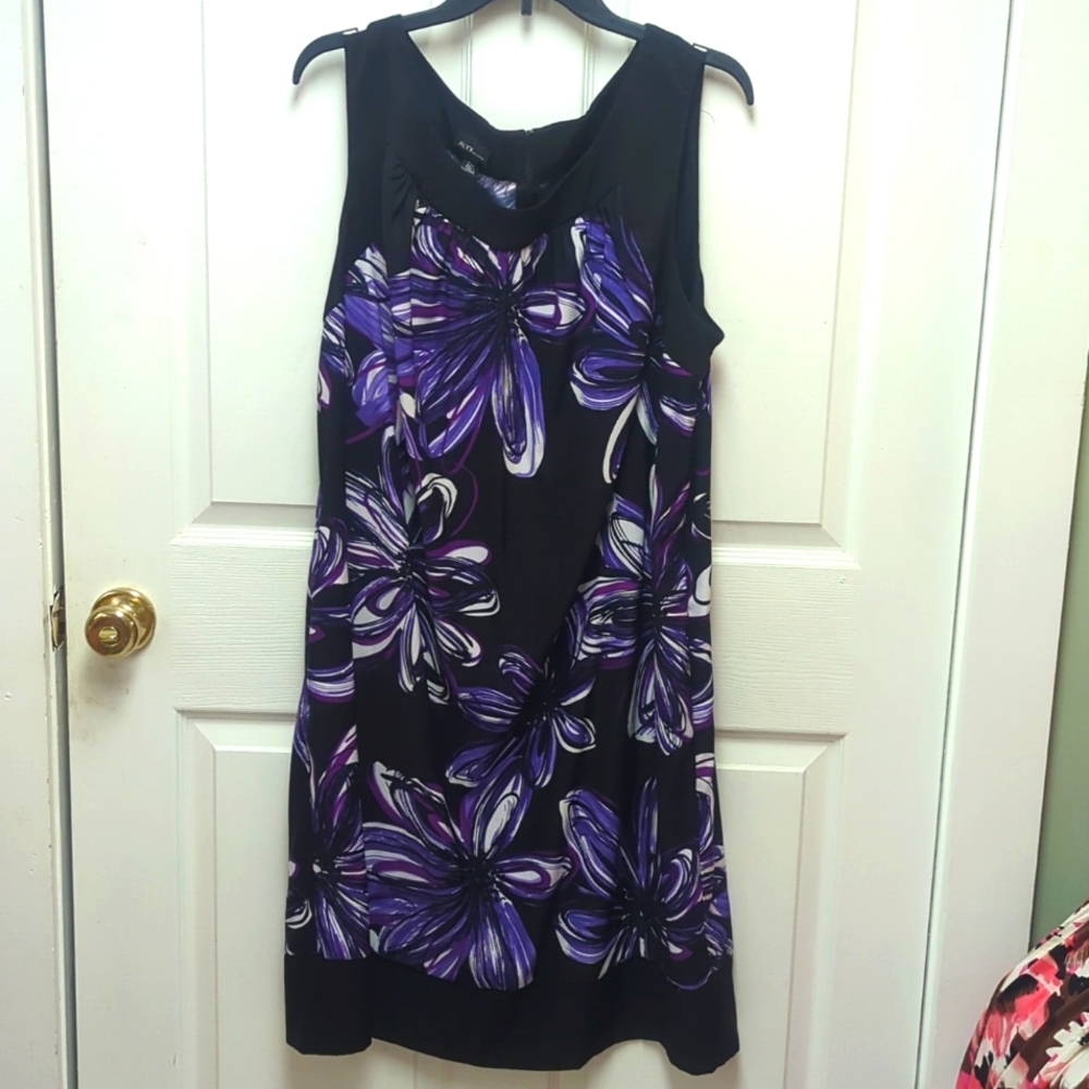 Alyx Woman Shift Dress Black & Purple 22W